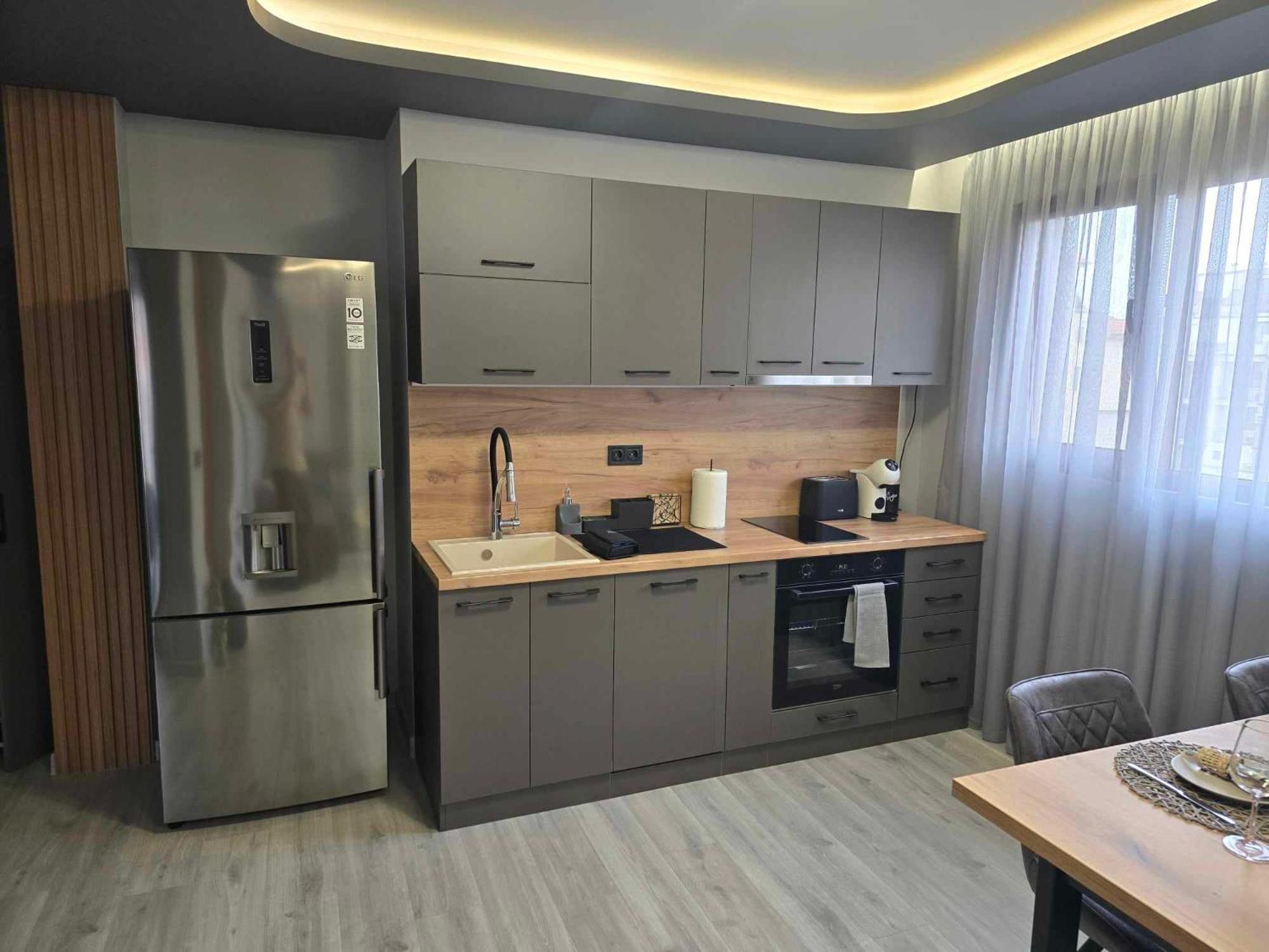 Luxury City Centre Appartment Iva Sliven Exterior photo