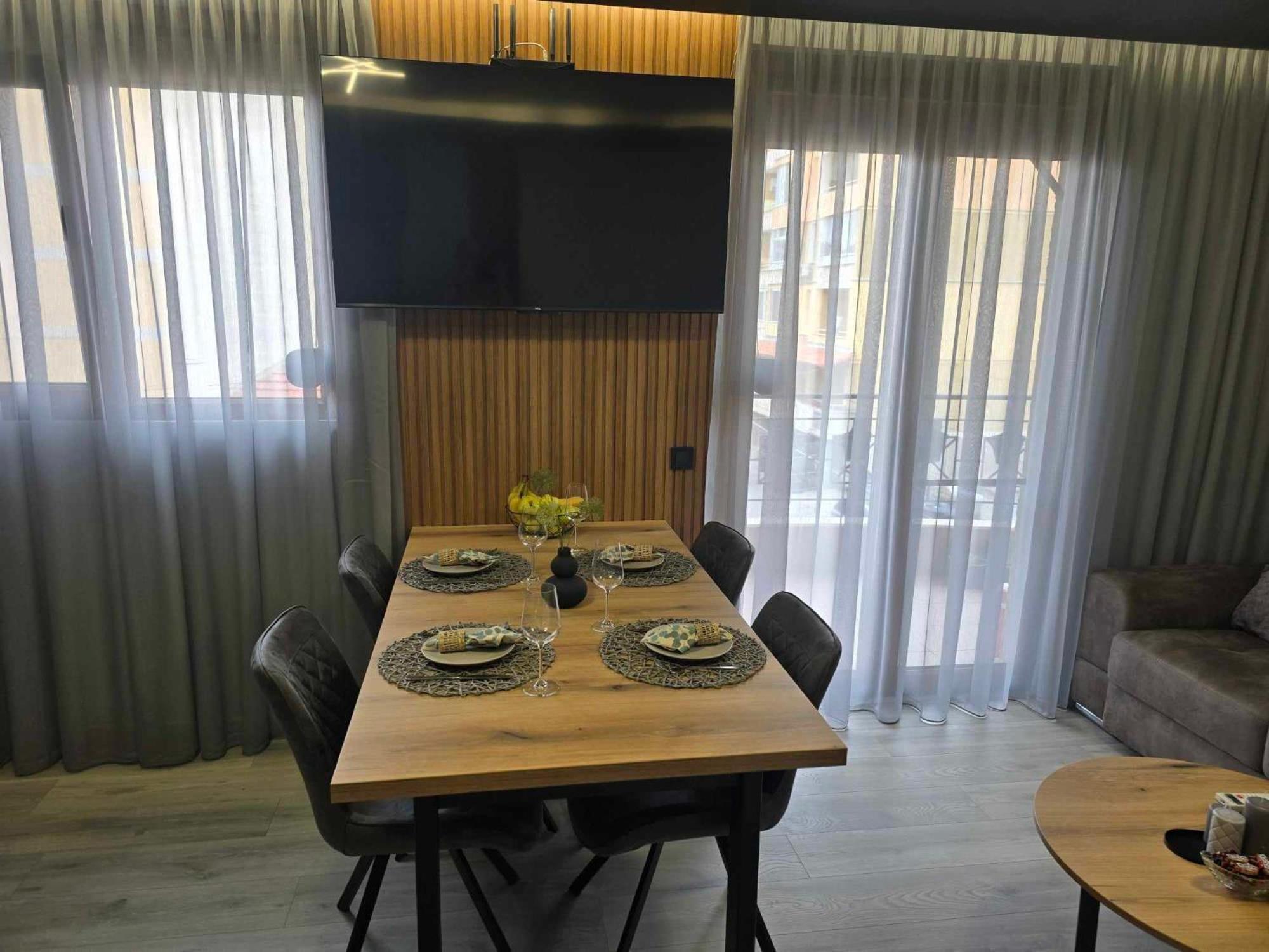 Luxury City Centre Appartment Iva Sliven Exterior photo